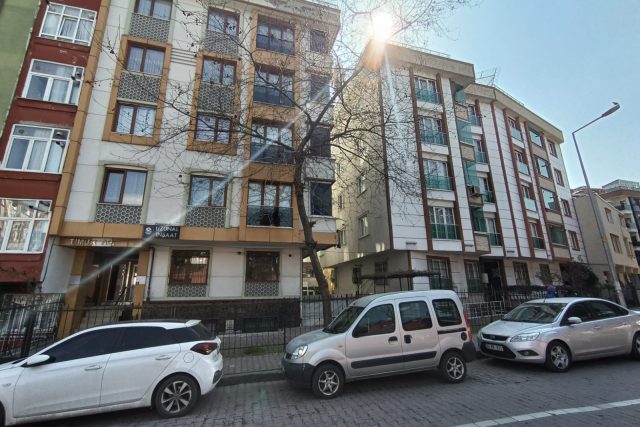 BAHÇELİEVLER ZAFER SATILIK DAİRE